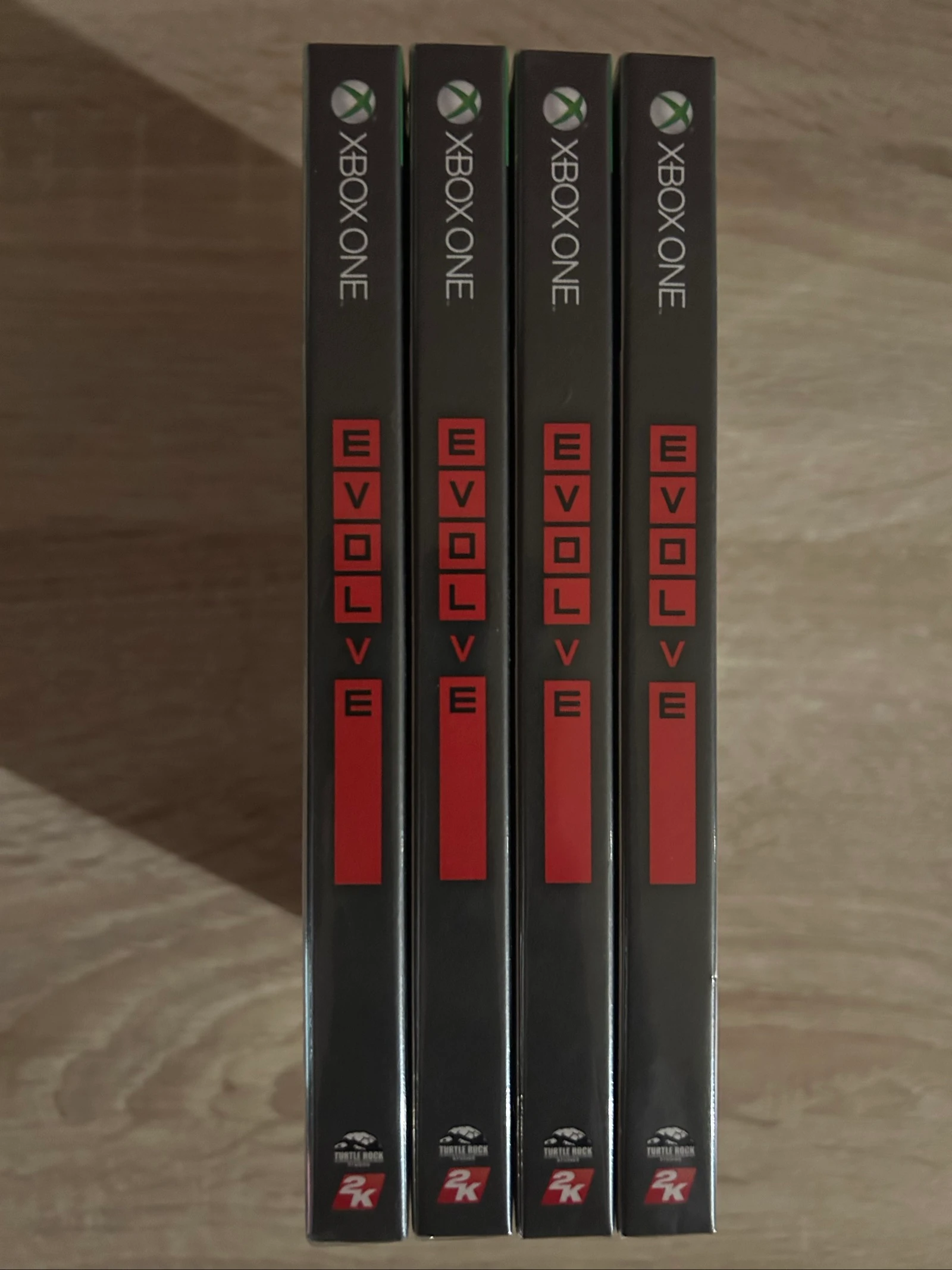 Set van 4 nieuwe Evolve Xbox One games in blisterverpakking – Verkoop per stuk mogelijk – photo 3